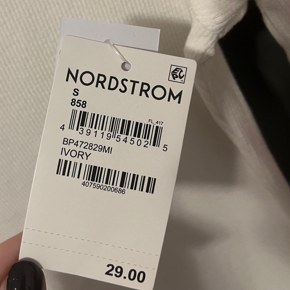 NWT White Henley top Nordstrom - Picture 2 of 2